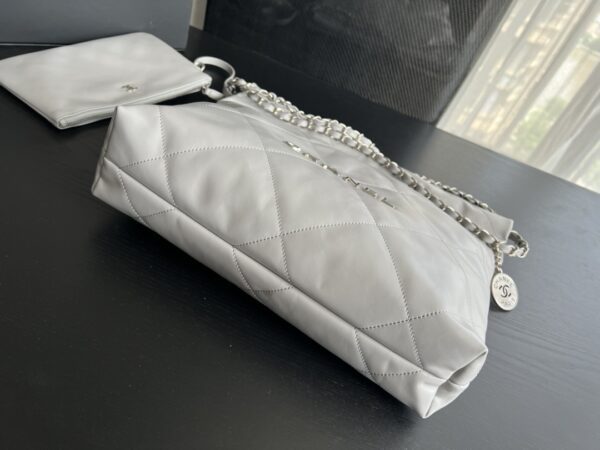 Chanel 22 Bag Light Grey