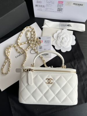 Chanel 22 White Ap2199