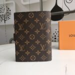 Louis Vuitton MEDIUM RING AGENDA COVER R20105